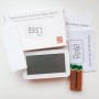 Умный беспроводной WiFi датчик температуры и влажности Tyua дистанционное управление с часами для умного дома белый с магнитом